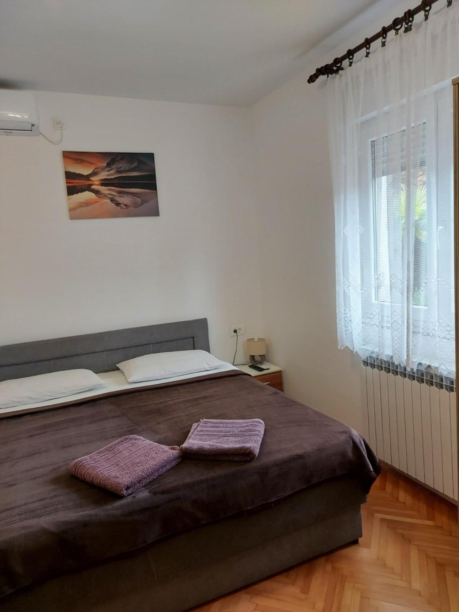 Elena Rooms Pasjak Eksteriør billede