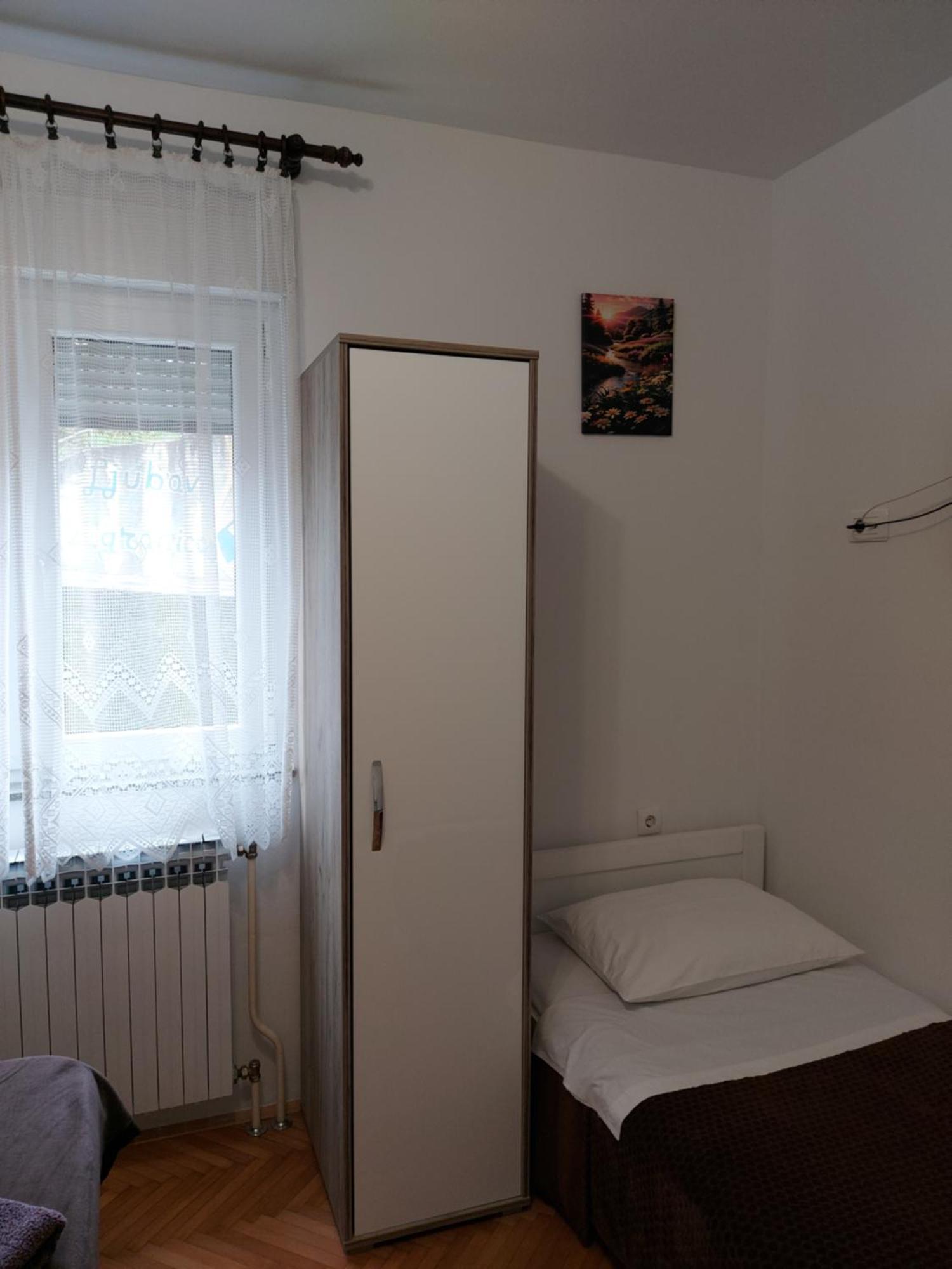 Elena Rooms Pasjak Eksteriør billede