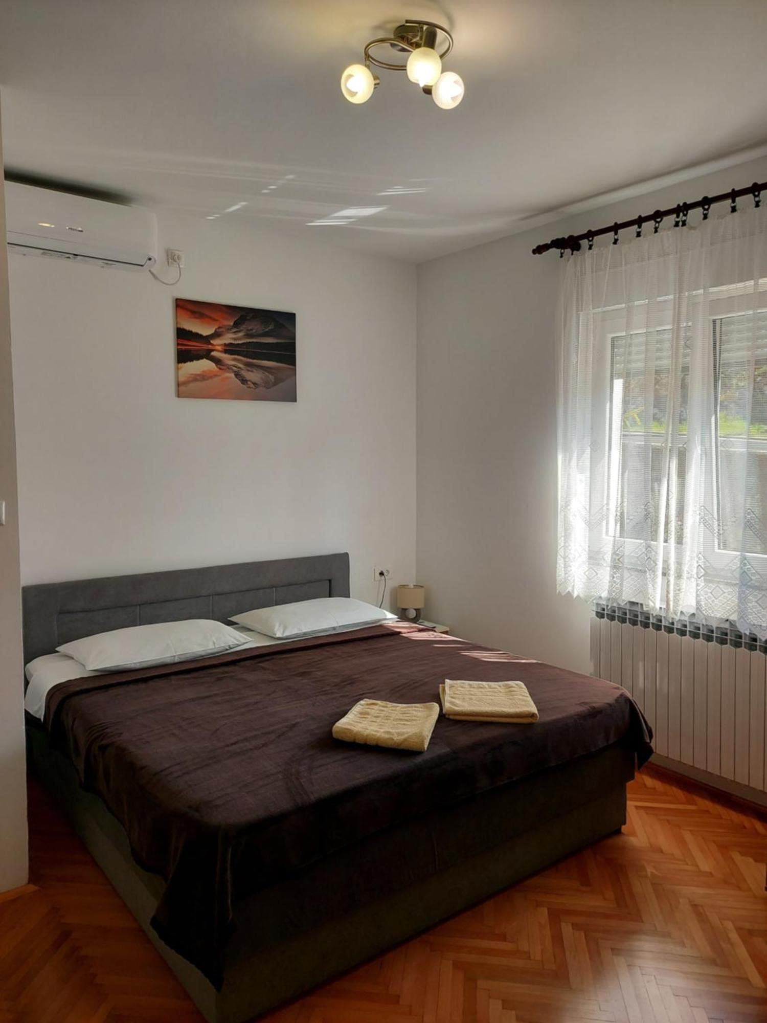 Elena Rooms Pasjak Eksteriør billede